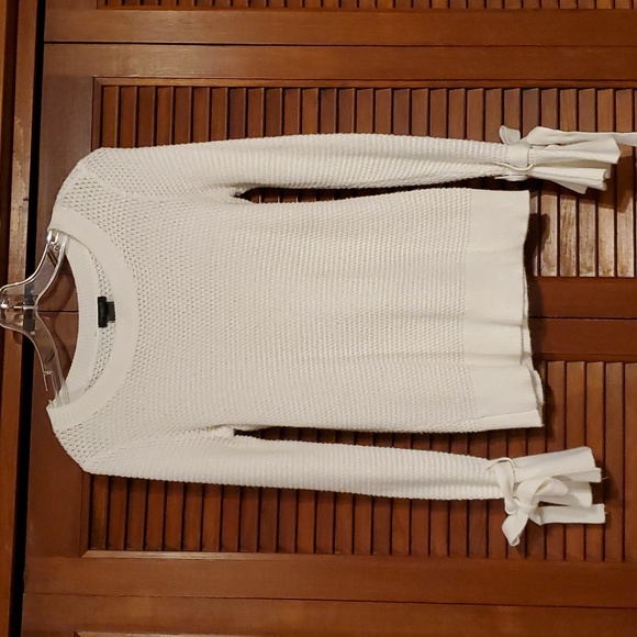 Ann Taylor Sweaters - Ann Taylor tie sleeve sweater